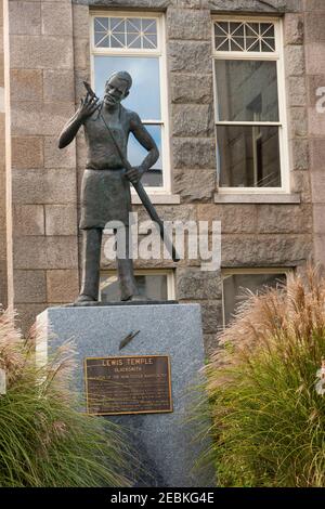 Lewis Temple Memorial scultura a New Bedford, Massachusetts Foto Stock