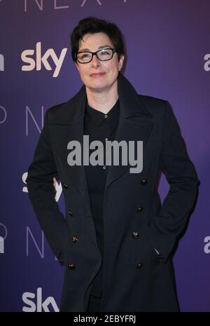 File photo datato 12/02/20 della stella Masked Singer sue Perkins, una delle celebrità che sono state finora non mascherate nella serie. Data di emissione: Sabato 13 febbraio 2021. Foto Stock