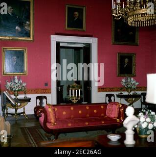 Pranzo in onore di Roberto F. chiari, presidente di Panama, ore 13:00. Vista degli arrangiamenti floreali nella Sala Rossa della Casa Bianca, Washington, D.C., istituita per un pranzo in onore del Presidente di Panama, Roberto F. chiari. Foto Stock