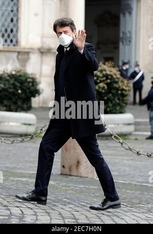 2/13/2021 - Dario Franceschini nominato Ministro della Cultura a Mario Il nuovo governo di Draghi arriva al Quirinale per il giuramento Cerimonia (foto di IPA/Sipa USA) Foto Stock