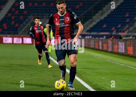 Mitchell Dijks (Bologna FC) durante il Bologna FC vs Benevento Calcio, Serie calcistica italiana A a Bologna, Italia, febbraio 12 2021 Foto Stock