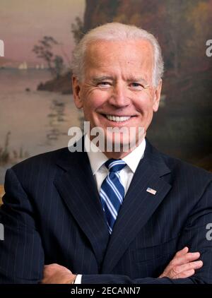 Joe Biden. Ritratto del 46° presidente degli Stati Uniti, Joseph Robinette Biden Jr. (N.1942) come vicepresidente nel 2013. Foto ufficiale della Casa Bianca. Foto Stock