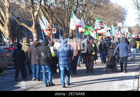 Persone che manifestano per la libertà di Abdullah Öcalan Foto Stock