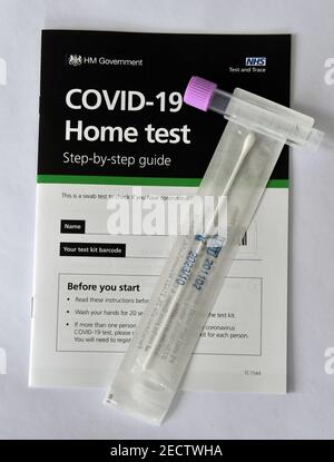 Kit di test per la casa COVID 19 senza NHS, Regno Unito Foto Stock