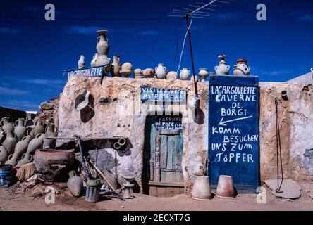 Negozio di ceramiche Djerba, Tunisia Foto Stock