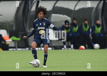 Vinovo (TO, Italia. 13 Feb 2021. Vinovo (TO), Italy, Juventus Training Center, 13 febbraio 2021, Sara Gama (Juventus) durante Juventus vs Empoli Ladies - Italian Coppa Italia Football Match Credit: Danilo Vigo/LPS/ZUMA Wire/Alamy Live News Foto Stock