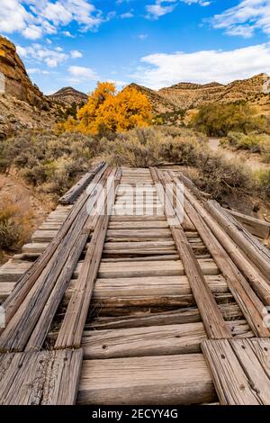 Old Denver & Rio Grande Western Railroad Bridge nella vecchia città fantasma delle miniere di carbone di Sego, Utah, USA Foto Stock