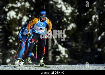 Pokljuka, Slovenia. 14 Feb 2021. Biathlon: Campionato del mondo, inseguimento 10 km, donne: Franziska Preuß dalla Germania. Credit: Sven Hoppe/dpa/Alamy Live News Foto Stock