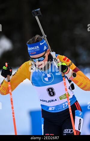 Pokljuka, Slovenia. 14 Feb 2021. Biathlon: Campionato del mondo, Pursuit 10 km, Donne: Franziska Preuß dalla Germania Credit: Sven Hoppe/dpa/Alamy Live News Foto Stock