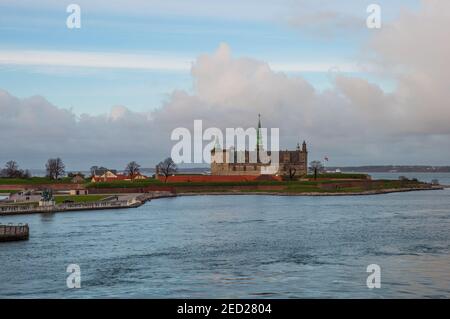 Castello di Kronborg in Danimarca in un giorno d'autunno Foto Stock