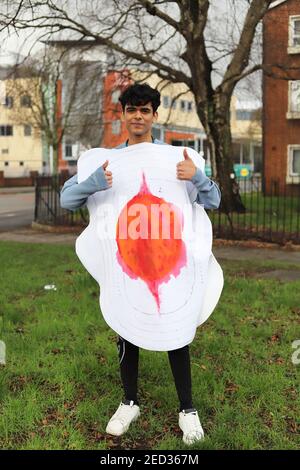 CARDIFF, REGNO UNITO. 3 FEBBRAIO 2021. Shreshth Goel, uno studente di diritto dell'Università di Cardiff di 19 anni, è in esecuzione 5k tutti i giorni per tutto il mese di F. Foto Stock