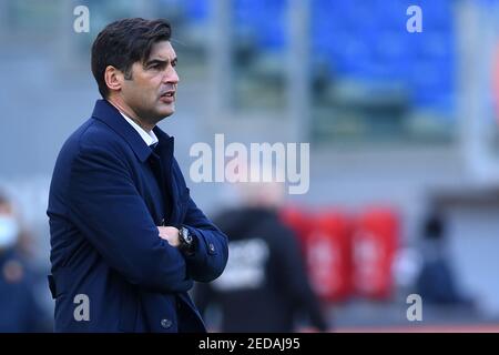 Roma, Lazio. 14 Feb 2021. Roma Trainer Paulo Fonseca durante la Serie UNA partita di calcio tra Roma e Udinese allo stadio Olimpico di Roma, 14 febbraio 2021. Credit: Agenzia fotografica indipendente/Alamy Live News Foto Stock