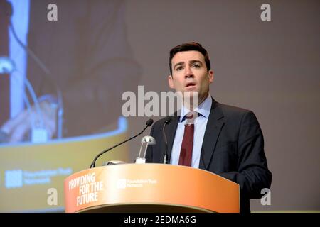 Ex Segretario di Stato per la Salute Andy Burnham MP, ora sindaco di Greater Manchester. Dal 2007 al 2008 ha ricoperto il ruolo di Segretario generale del Tesoro presso il Gabinetto di Gordon Brown, di Segretario per la cultura dal 2008 al 2009 e di Segretario per la Salute dal 2009 al 2010. Burnham è stato Segretario di Shadow Home dal 2015 al 2016 ed è stato membro del Parlamento (MP) per Leigh dal 2001 al 2017 Foto Stock