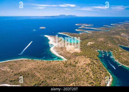 Arcipelago della Croazia. Baia di Palmizana e Paklenski Otoci vista aerea, regione turistica della Dalmazia, Croazia Foto Stock