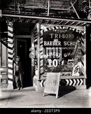 Tri-boro Barber School, 264 Bowery, Manhattan Foto Stock