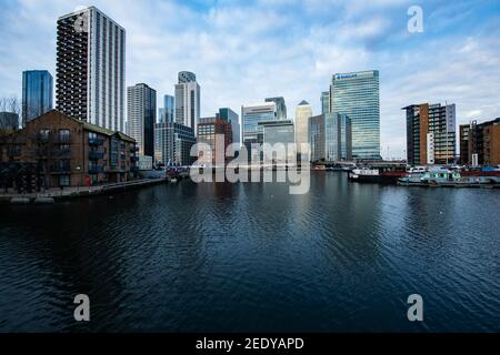 I grattacieli di Canary Wharf, la capitale finanziaria di Londra Foto Stock