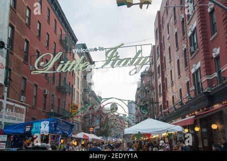 USA New York City la Festa annuale di San Gennaro in Little Italy è una celebrazione annuale del Santo Patrono di Napoli. Foto Stock