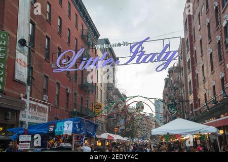 USA New York City la Festa annuale di San Gennaro in Little Italy è una celebrazione annuale del Santo Patrono di Napoli. Foto Stock