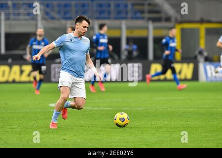 Milano, Italia. 14 Feb 2021. Gil Patric (4) del Lazio ha visto nella serie UNA partita tra Inter Milano e Lazio a Giuseppe Meazza a Milano. (Photo Credit: Gonzales Photo/Alamy Live News Foto Stock