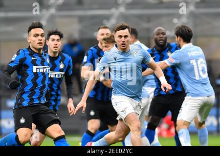 Milano, Italia. 14 Feb 2021. Gil Patric (4) del Lazio ha visto nella serie UNA partita tra Inter Milano e Lazio a Giuseppe Meazza a Milano. (Photo Credit: Gonzales Photo/Alamy Live News Foto Stock