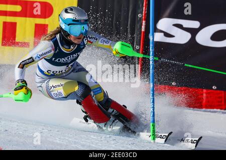 Cortina (BL, Italia. 15 Feb 2021. Cortina (BL), Italia, Olympia delle Tofane, 15 febbraio 2021, MOWINCKEL Ragnhild NOR during 2021 FIS Alpine World SKI Championships - Alpine Combined - Men - Women - Alpine ski race Credit: Luca Tedeschi/LPS/ZUMA Wire/Alamy Live News Foto Stock