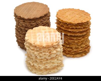 Wafer croccanti isolati su sfondo bianco Foto Stock