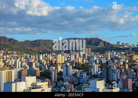 Vista panoramica di Belo Horizonte, capitale di Minas Gerais, Brasile Foto Stock