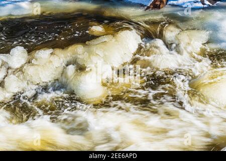 Marble Rapids Eels Creek Apsley Ontario Canada in inverno Foto Stock