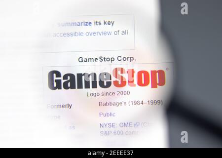 New York, USA - 15 Febbraio 2021: Logo della società Gamestop, Editoriale illustrativo Foto Stock
