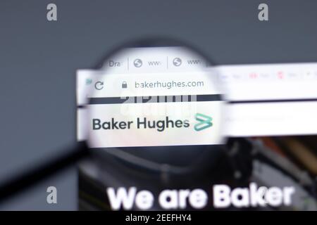 New York, USA - 15 Febbraio 2021: Sito web della Baker Hughes Company in browser con logo, Editoriale illustrativo Foto Stock