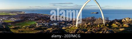 Top of North Berwick Law. Whalebones in alto. Foto Stock