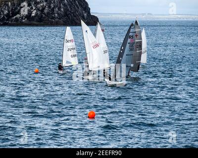 Inizio della gara di vela Dinghy a North Berwick Foto Stock