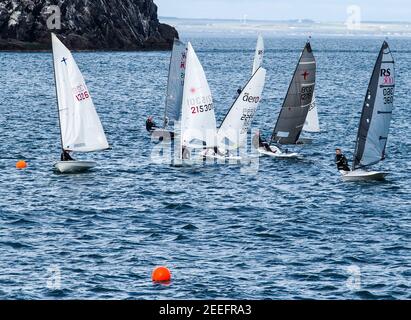 Inizio della gara di vela Dinghy a North Berwick Foto Stock