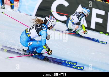 Cortina Italia, 16 febbraio 2021, Marta BASSINO (ITA) vincitore nel 2021 FIS Alpine World SKI Championships - Parallel Giant Slalom - Donna - gara di sci alpino Credit: Luca Tedeschi/LPS/ZUMA Wire/Alamy Live News Foto Stock