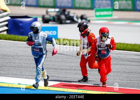 Marshal durante la Formula 1 Pirelli Grosser Preis der Steiermark 2020, Gran Premio della Stiria dal 10 al 12 luglio 2020 sul Red Bull Ring, a Spielberg, Austria - Foto Antonin Vincent / DPPI Foto Stock