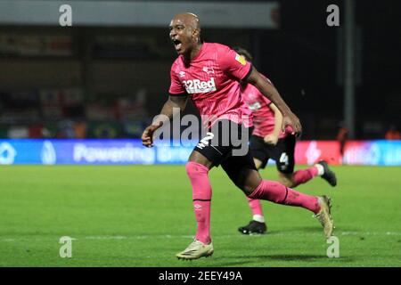 High Wycombe, Regno Unito. 16 Feb 2021. Andre Wisdom di Derby County celebra dopo aver segnato il suo 2 ° goal squadre. EFL Skybet Championship, Wycombe Wanderers / Derby County presso lo stadio Adams Park di High Wycombe, Buckinghamshire, martedì 16 febbraio 2021 . questa immagine può essere utilizzata solo per scopi editoriali. Solo per uso editoriale, è richiesta una licenza per uso commerciale. Nessun utilizzo nelle scommesse, nei giochi o nelle pubblicazioni di un singolo club/campionato/giocatore. pic by Steffan Bowen/Andrew Orchard sports photography/Alamy Live news Credit: Andrew Orchard sports photography/Alamy Live News Foto Stock