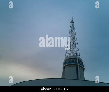 Torre dell'edificio in piazza International Poznan Trades Foto Stock