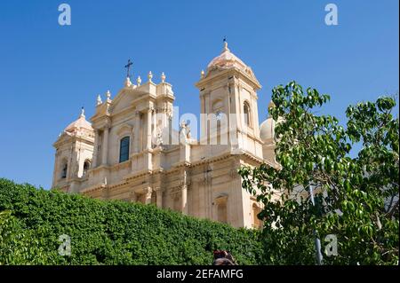 Europa, Italia, Sicilia, Siracusa, noto, La Basilica Cattedrale di San Nicola, Chiesa Cattolica cristiana. E' situato sulla cima di una grande scalinata Foto Stock