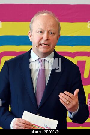 Karlsruhe, Germania. 17 Feb 2021. Michael Theurer, presidente di stato del FDP Baden-Württemberg, parla al mercoledì politico delle Ceneri del FDP Baden-Württemberg. A causa della crisi di Corona, il Mercoledì delle Ceneri si svolgerà in digitale per la prima volta quest'anno. Credit: Uli Deck/dpa/Alamy Live News Foto Stock