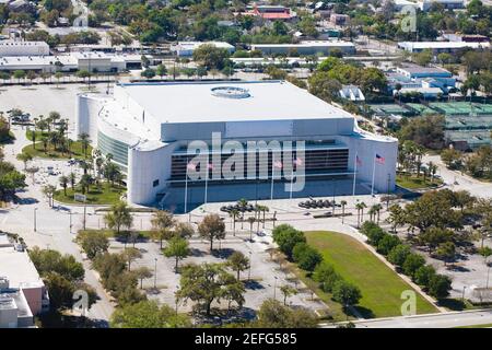 Vista ad alto angolo di un edificio in una città, Orlando, Florida, USA Foto Stock