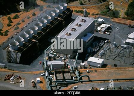 Centrale geotermica, i geyser, California Foto Stock