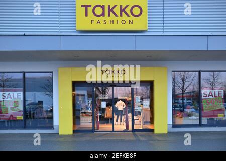ممارسه الرياضه يشل حقل ألغام takko abbigliamento - siprofitness.com