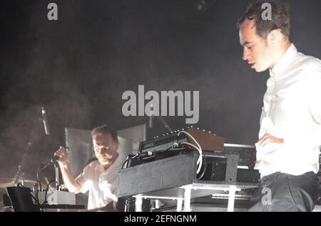 Chris Cornell ha suonato dal vivo sul palco al Royal Albert Hall a Londra durante il suo tour della verità superiore Foto Stock