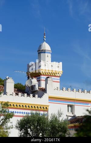 Stile orientale, moresco, Mauresque o Belle Epoque Villa Helvetia (1875) dall'architetto Pierre Chapoulart Ollioules Toulon Var Provence France Foto Stock