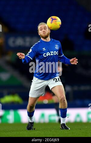 Liverpool, Regno Unito, 17 febbraio 2021. Tom Davies di Everton. Credit: Anthony Devlin/Alamy Live News Foto Stock