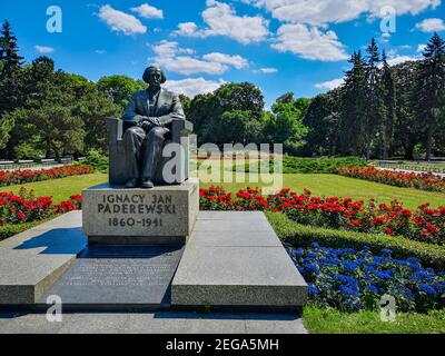 Varsavia Giugno 24 2019 Ignacy Jan Paderewski statua in Ujazdowski Parcheggio Foto Stock