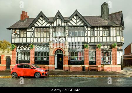 Il pub Mere Bank a Heyworth Street Liverpool Merseyside Foto Stock