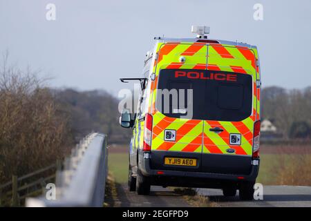 Una macchina fotografica mobile della polizia van , che cattura gli automobilisti in velocità sull'autostrada A1M a Wetherby, North Yorkshire. Foto Stock