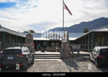 Vista generale delle stovepipe Wells nel Parco Nazionale della Death Valley, Calif, lunedì 15 febbraio 2021.(Dylan Stewart/immagine dello Sport) Foto Stock