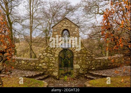 La tomba di Lloyd George nel suo villaggio ancestrale di Llanystumdwy vicino a Criccieth Galles del Nord. Preso in una giornata invernale. Foto Stock